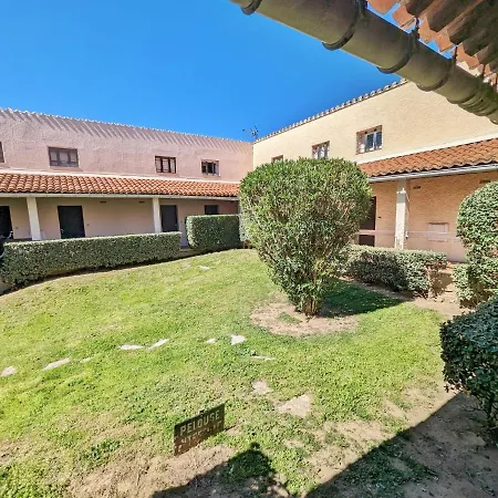 Duplex Entierement Renove Avec Balcon & Parking Apartment
